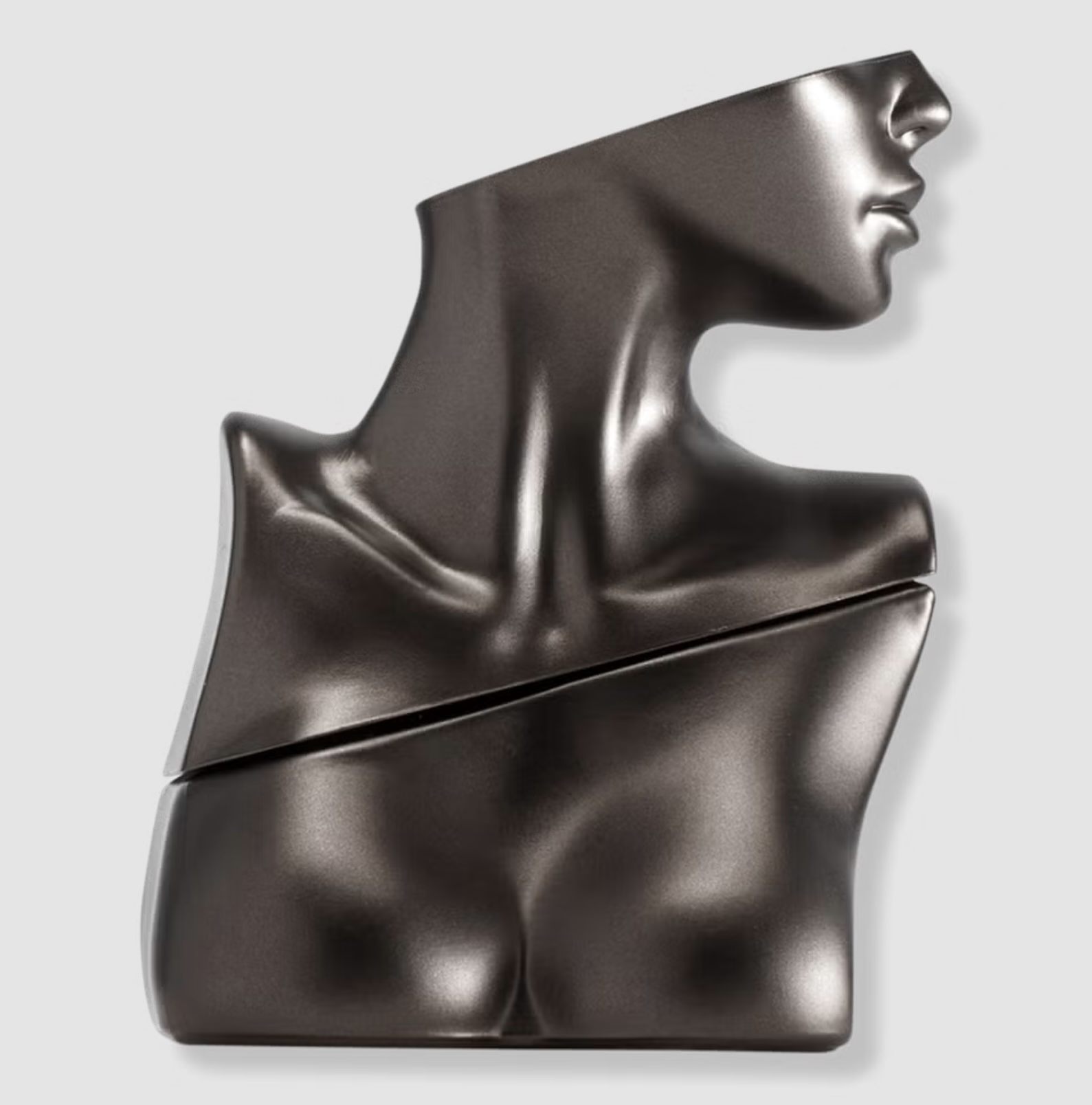 С первыми листьями: лучшие осенние ароматы