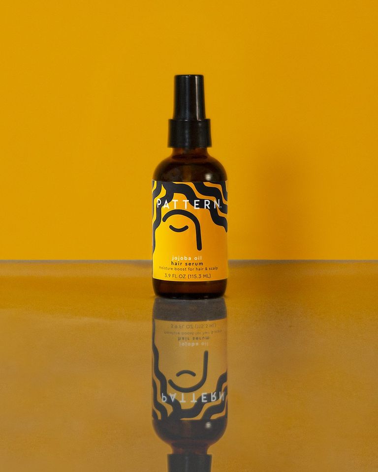 На пути к сияющим локонам: лучшие масла для волос и кожи головы