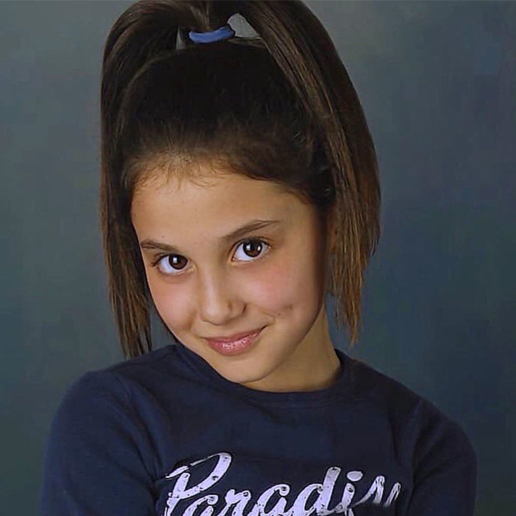 Детские фотографии звезд, которые вызовут у вас улыбку