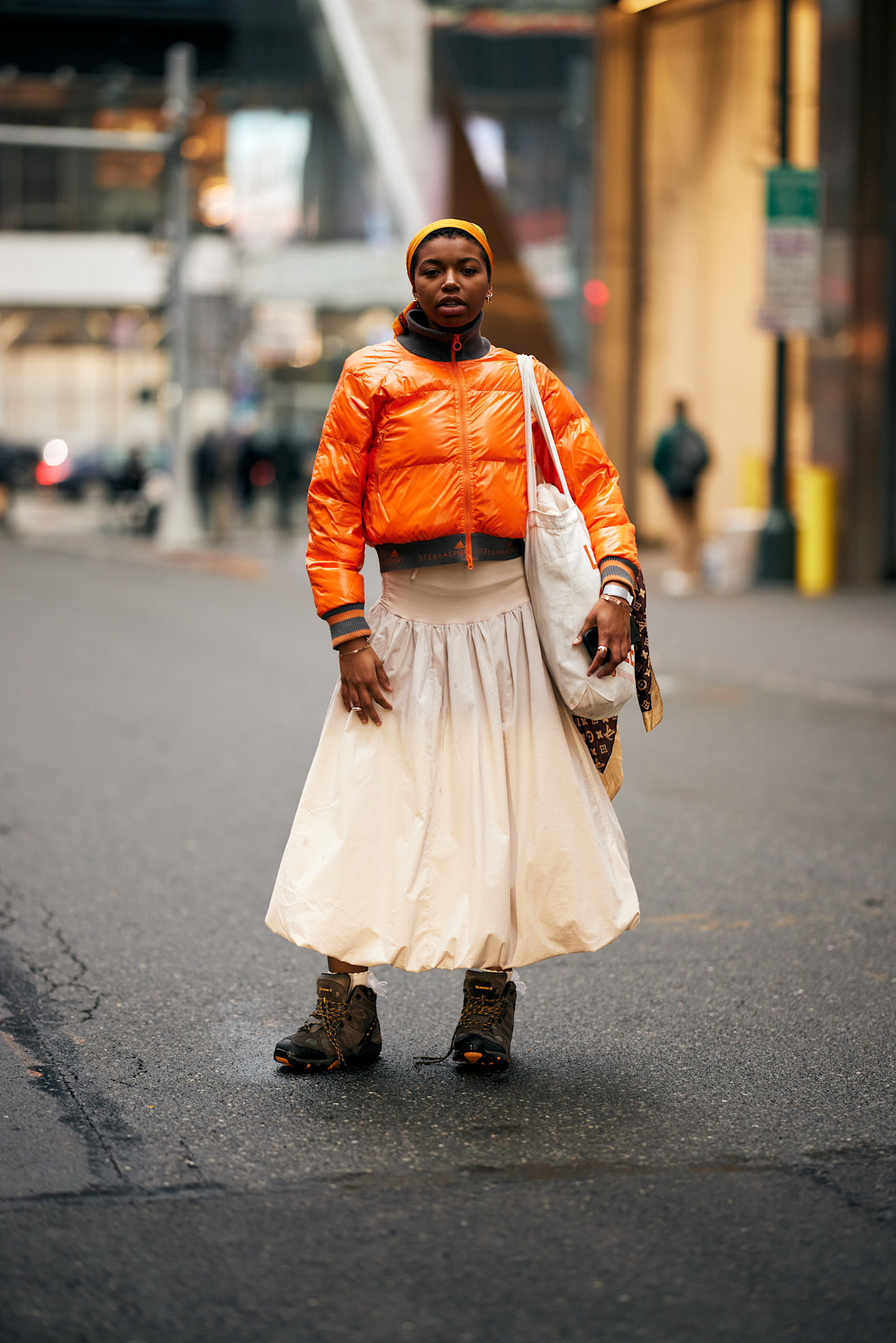 Юбки-баллоны: с чем их сочетать, чтобы оставаться в эпицентре моды?